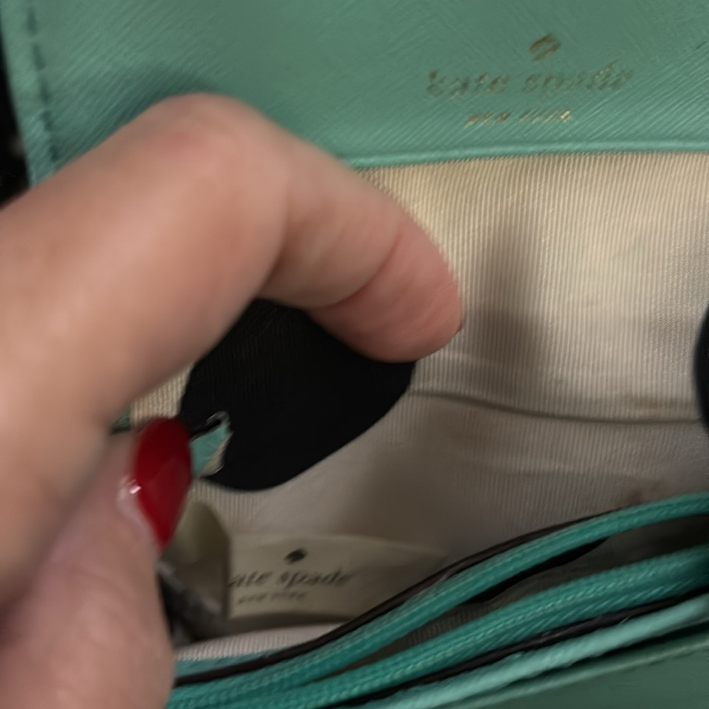 Kate Spade ♠️ wallet - Picture 4 of 5